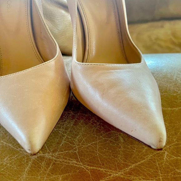Sergio Rossi pump in cream color,4 inch heels! - Picture 6 of 9